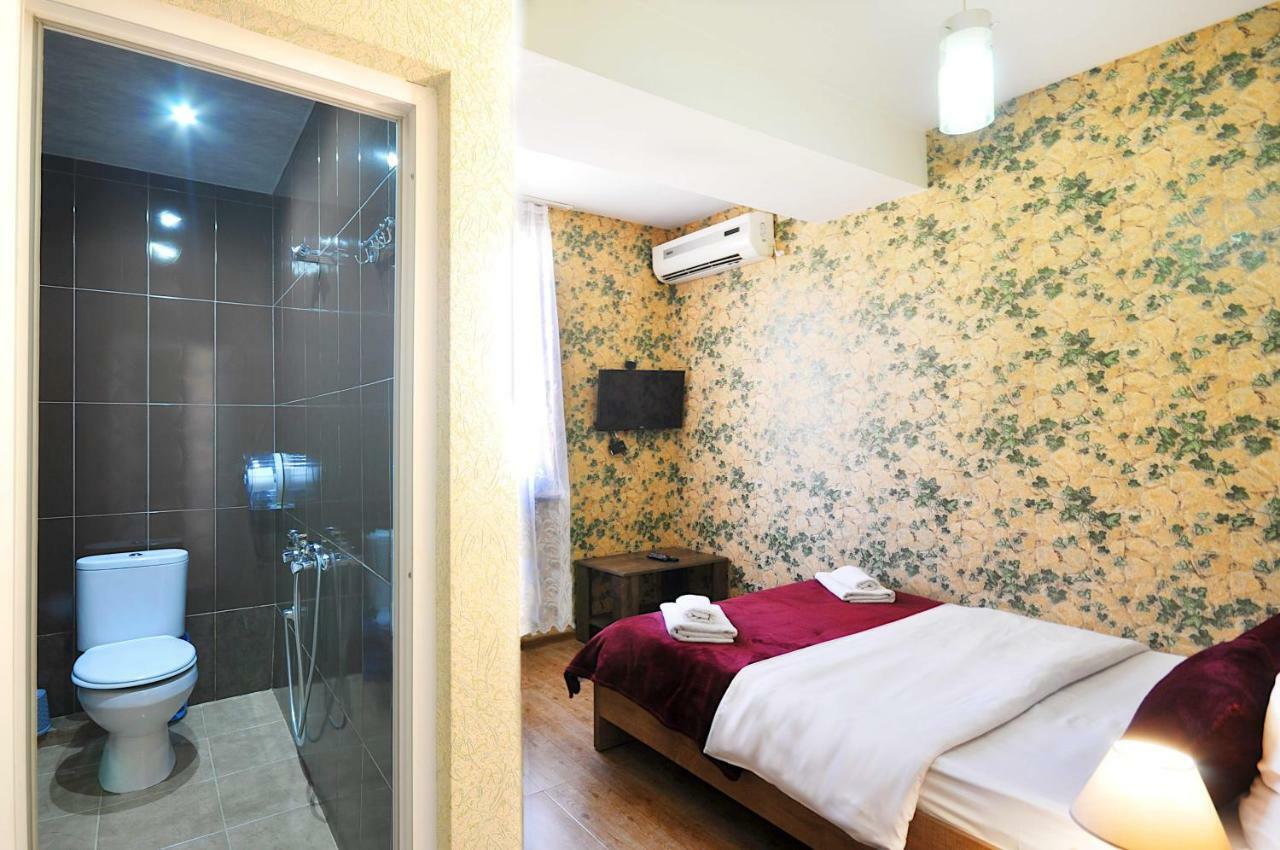 טביליסי Hotel Kavela מראה חיצוני תמונה
