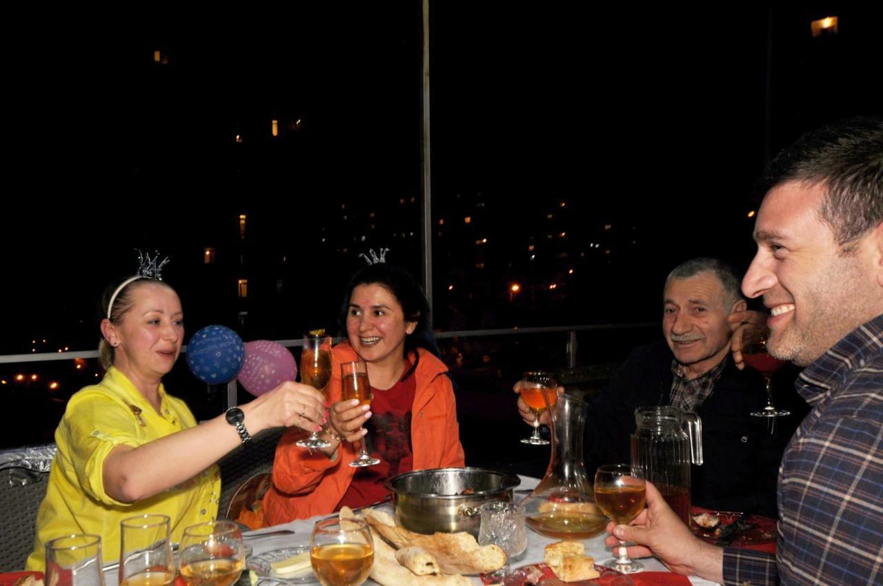 טביליסי Hotel Kavela מראה חיצוני תמונה